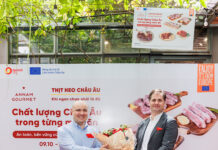 EU Pork Extraordinary phối hợp với Annam Gourmet giới thiệu thịt heo châu Âu tại điểm bán
